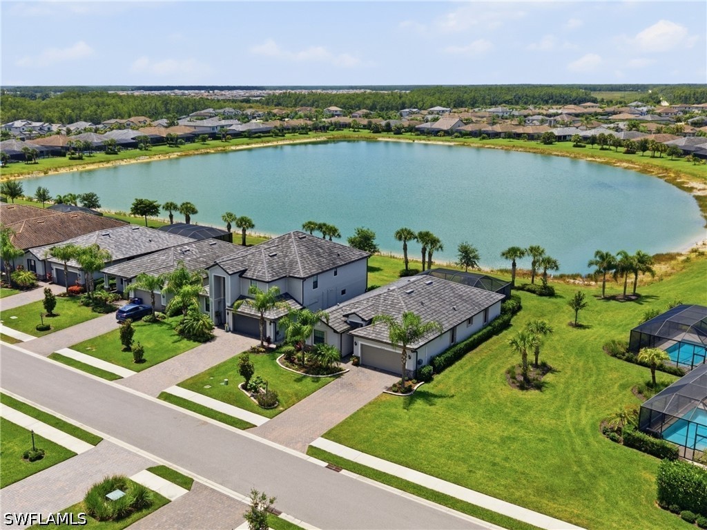 Residential in Estero 4