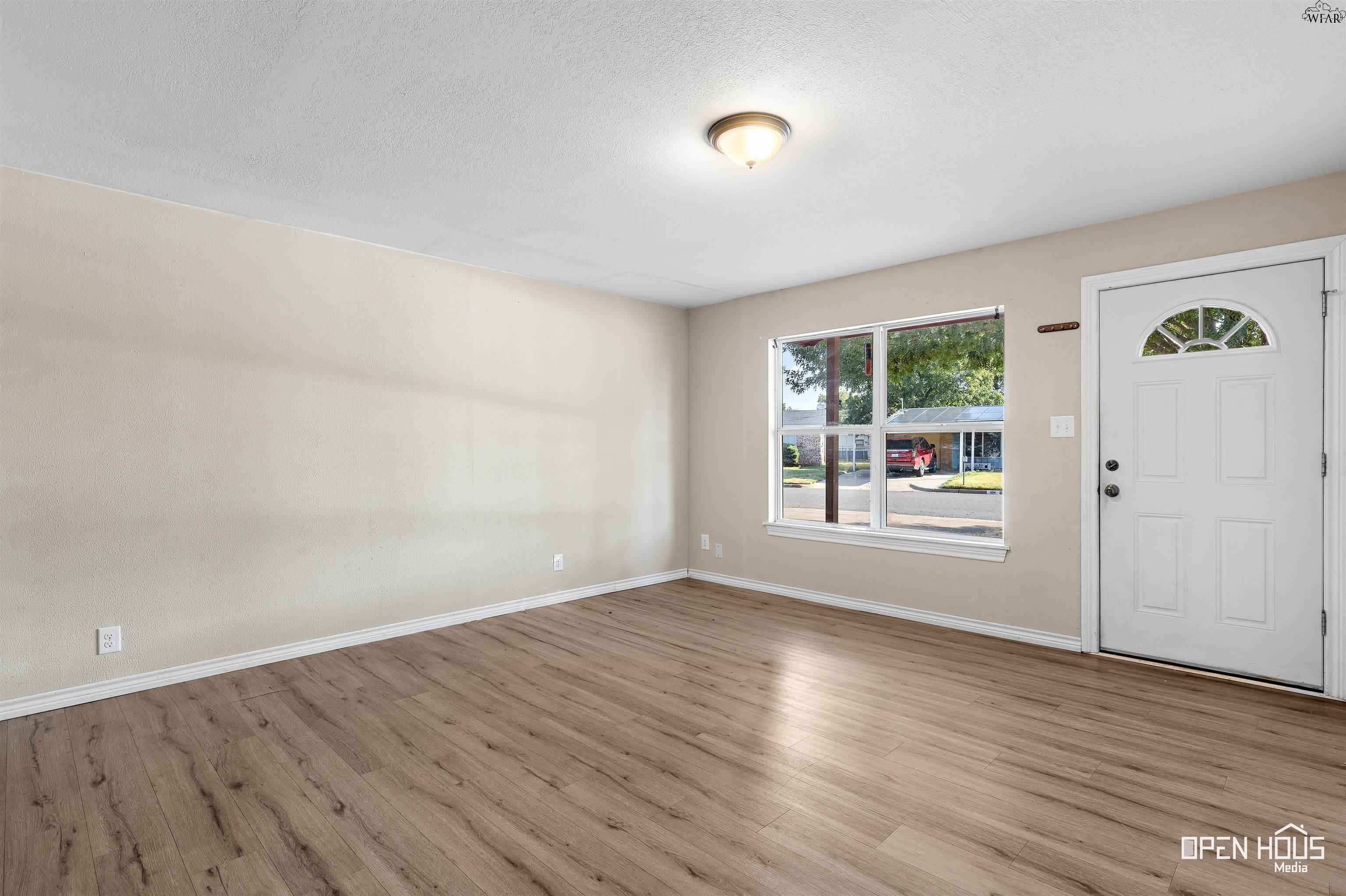Residential in Iowa Park 5