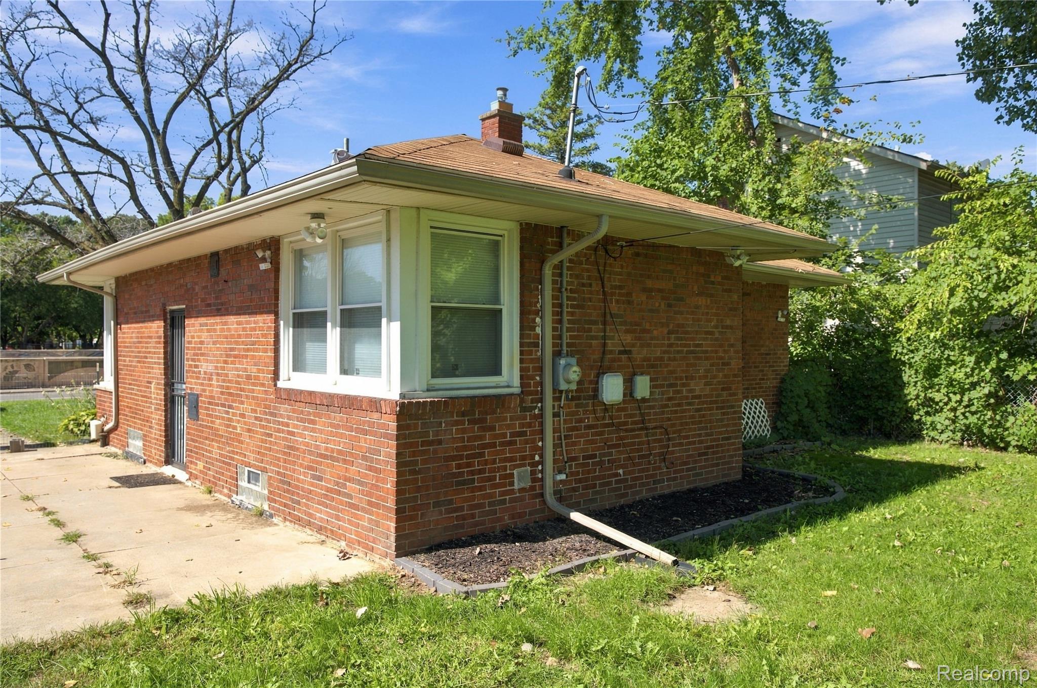 Residential in Detroit 3