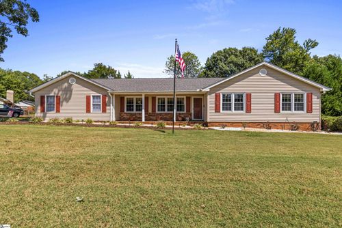 207 Greenridge Dr, Moore, SC, 29369-9575 | Card Image