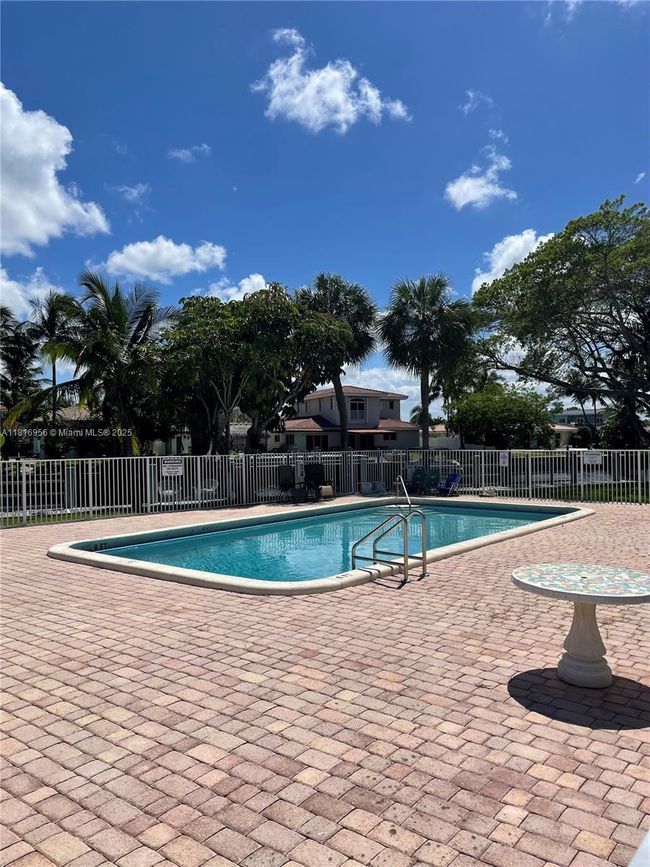 APT-3 - 251 Se 6 Th Ave, Condo with 1 bedrooms, 2 bathrooms and null parking in Pompano Beach FL | Image 24