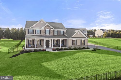 823 Nell Dr, SYKESVILLE, MD, 21784-8095 | Card Image