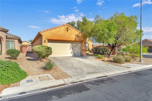 6174 Quintillion Ave, Las Vegas, NV, 89122-3461 | Card Image