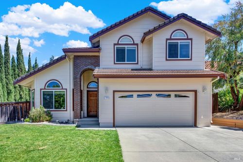 1934 Summit Dr, Fairfield, CA, 94534-2977 | Card Image