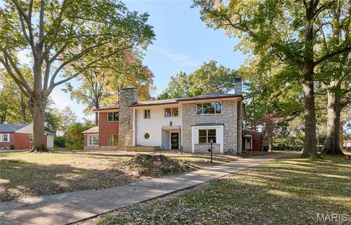 84 Bellerive Acres, Saint Louis, MO, 63121-4327 | Card Image