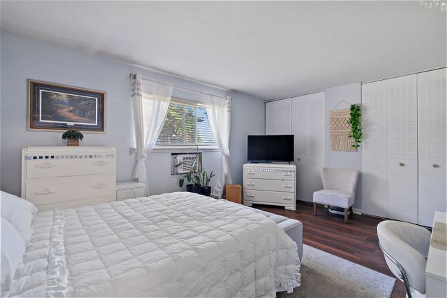 APT-115 - 824 E Old Willow Rd, Condo with 3 bedrooms, 2 bathrooms and 3 parking in Prospect Heights IL | Image 13