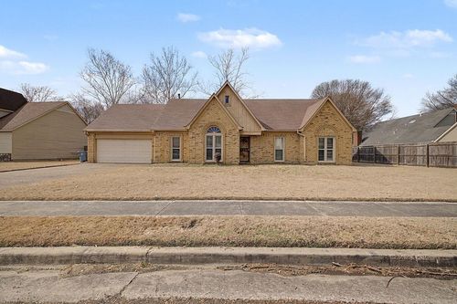 2007 Brownsford Ln, Cordova, TN, 38016-5257 | Card Image