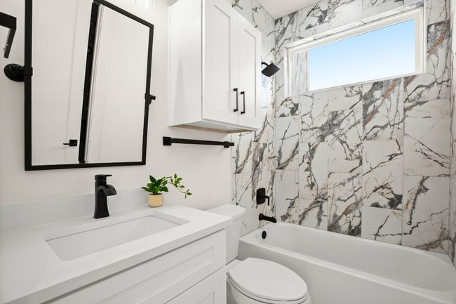3rd Ensuite bathroom for bedroom #3 | Image 17