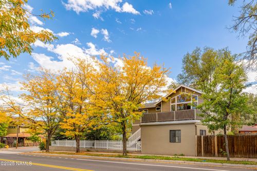 711 W Santa Fe Ave, Flagstaff, AZ, 86001-5336 | Card Image