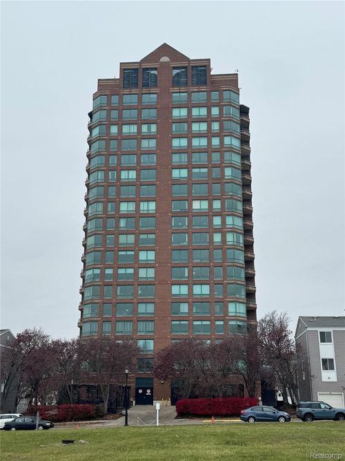 apt-18c-3320 Spinnaker Ln, Detroit, MI, 48207-5006 | Card Image