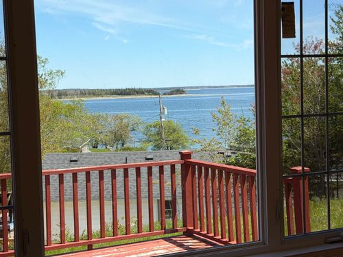 114 Hammond Rd, Jordan Bay, NS, B0T1W0 | Card Image