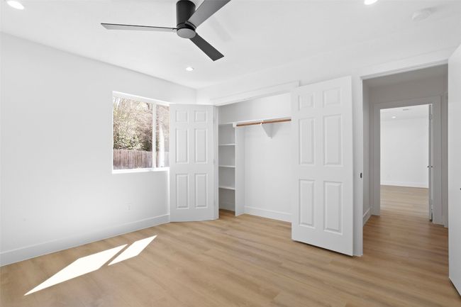 9229 Independence Loop, House other with 4 bedrooms, 2 bathrooms and 2 parking in Austin TX | Image 19