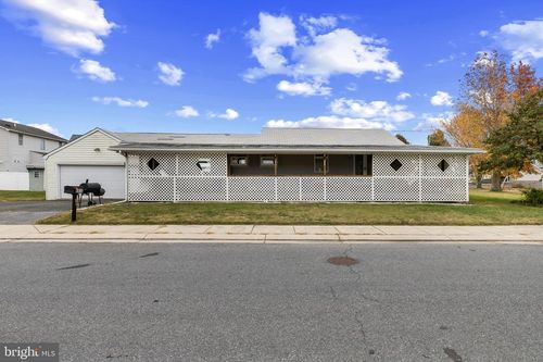 6913 River Drive Rd, Baltimore, MD, 21219-1129 | Card Image