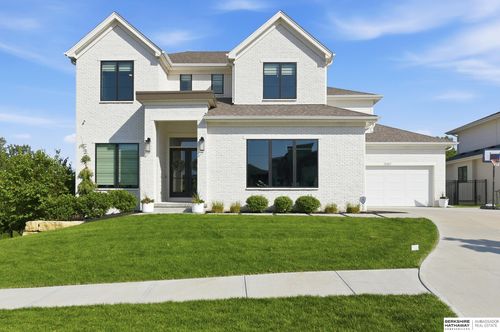 21407 B St, Elkhorn, NE, 68022-3264 | Card Image