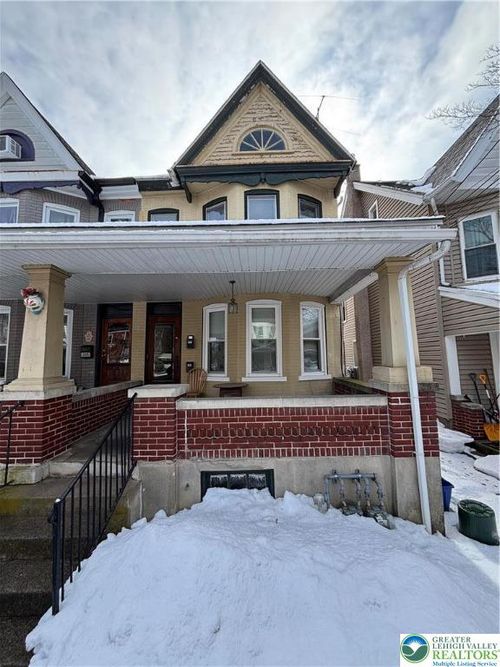 2-418 Ridge St, Emmaus, PA, 18049-2424 | Card Image