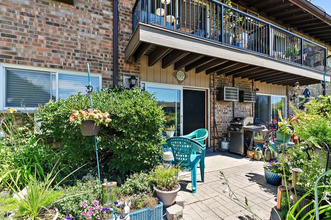 APT-115 - 824 E Old Willow Rd, Condo with 3 bedrooms, 2 bathrooms and 3 parking in Prospect Heights IL | Image 17