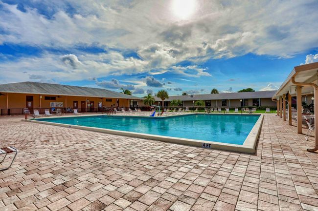 3893 Dafilee Cir, House other with 2 bedrooms, 2 bathrooms and null parking in West Palm Beach FL | Image 49