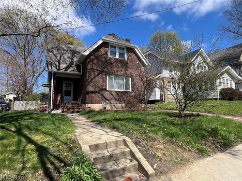 1395 Goodyear Blvd, Akron, OH, 44305-3447 | Card Image