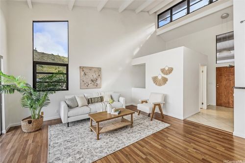 apt-39-1487 Hiikala Pl, Honolulu, HI, 96816-5633 | Card Image