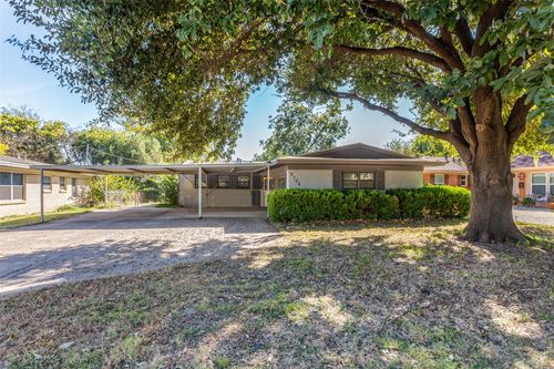 2705 W Fuller Ave, Fort Worth, TX, 76133-1510 | Card Image