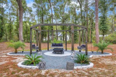 115 Calusa Way, House other with 4 bedrooms, 2 bathrooms and null parking in CRAWFORDVILLE FL | Image 2