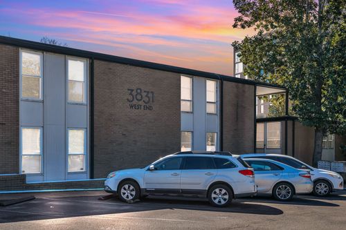 apt-32-3831 W End Ave, Nashville, TN, 37205-2446 | Card Image