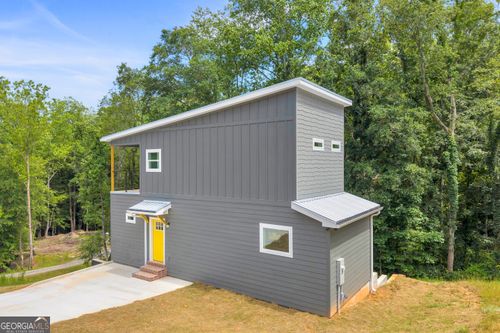 256 Lacount Ln, CLARKESVILLE, GA, 30523-6027 | Card Image