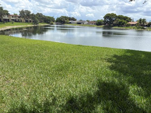 4763-4763 Nw 90th Ave, Sunrise, FL, 33351-5390 | Card Image