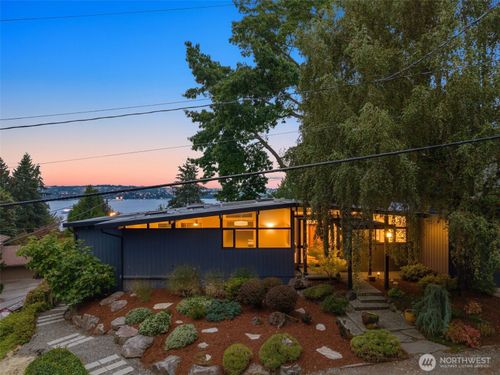3515 72nd Avenue Se, Mercer Island, WA, 98040 | Card Image