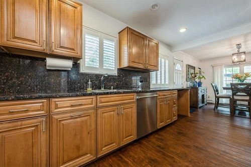 108 Lake Dr, Copiague, NY, 11726-4131 | Card Image