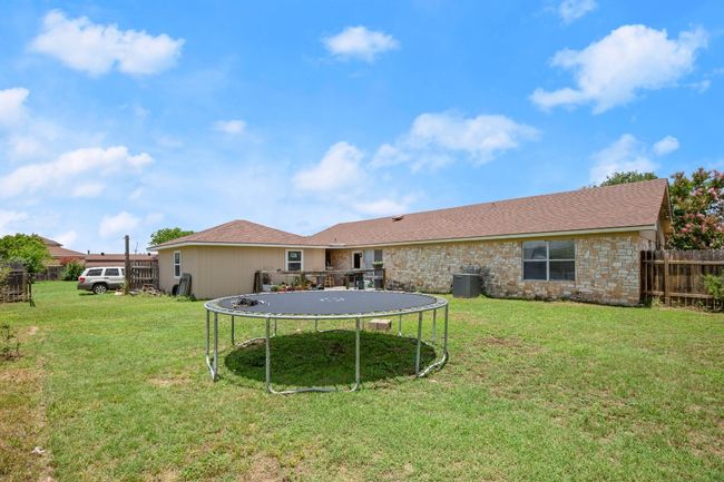 101 Homestead Rd, House other with 3 bedrooms, 3 bathrooms and 8 parking in Kyle TX | Image 18