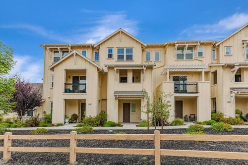 6436 Laguna Seca Ln, Gilroy, CA, 95020-5946 | Card Image