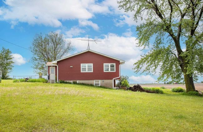 28352 Evergreen Ave, Home with 4 bedrooms, 1 bathrooms and null parking in Aplington IA | Image 21