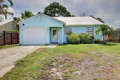 5770 Wilsie Dr, Stuart, FL, 34997-8010 | Card Image