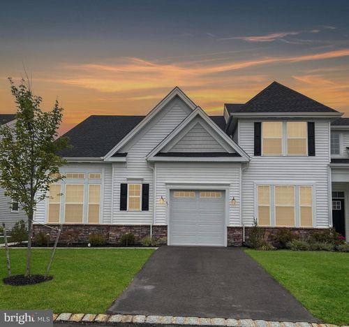 67 Aqueduct Blvd, New Egypt, NJ, 08533-1726 | Card Image