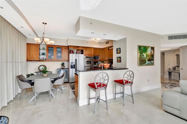 APT-1007 - 333 Las Olas Way, Condo with 2 bedrooms, 3 bathrooms and null parking in Fort Lauderdale FL | Image 19