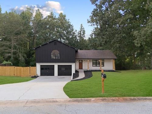 4161 Windermere Dr, Lithonia, GA, 30038-4129 | Card Image