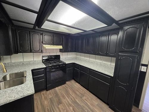 10311 Bellview, Midwest City, OK, 73130 | Card Image