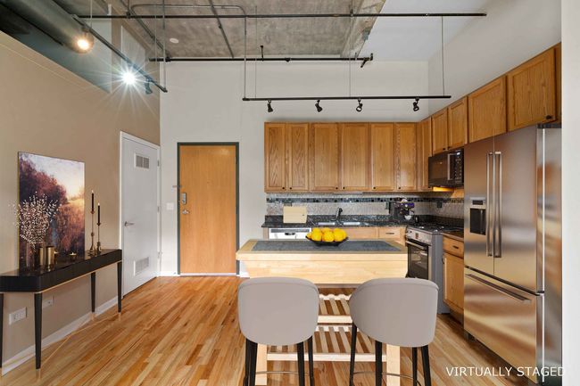APT-211 - 2001 Calumet Ave, Home with 0 bedrooms, 1 bathrooms and 1 parking in CHICAGO IL | Image 7