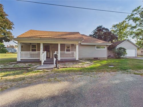 14 E Owen St, Ridge Farm, IL, 61870-6091 | Card Image