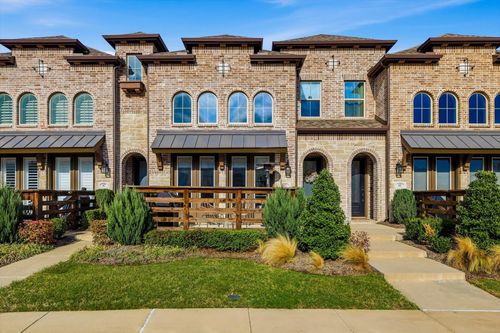 421 Blue Creek Cv, McKinney, TX, 75071-0094 | Card Image
