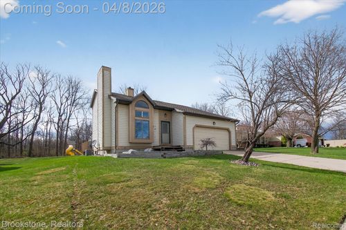 118 Williamsburg Rd, Lansing, MI, 48917-9624 | Card Image