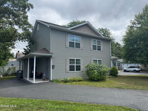 65 1st St, Glens Falls, NY, 12801-4261 | Card Image