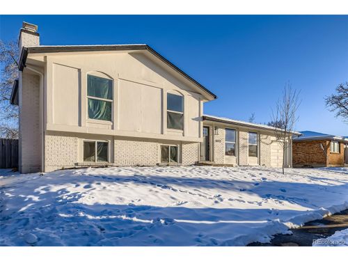 5222 Tucson Way, Denver, CO, 80239-5849 | Card Image