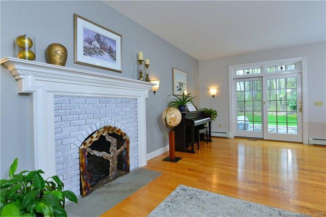 11 Hickey Rd, House other with 3 bedrooms, 3 bathrooms and 6 parking in Pomfret Center CT | Image 5