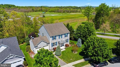 86 Cape Cod Cir, MARTINSBURG, WV, 25403-1409 | Card Image
