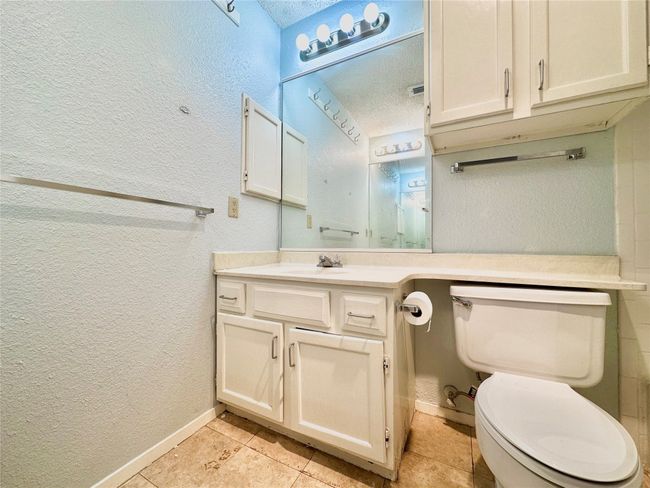 APT-308 - 908 Poplar St, Condo with 2 bedrooms, 1 bathrooms and 1 parking in Austin TX | Image 6