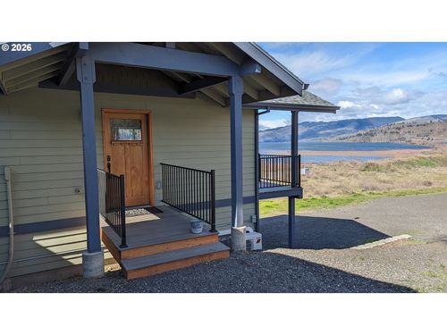 222 Washington St, Lyle, WA, 98635-9134 | Card Image