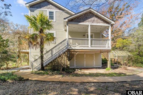 621 Canal Dr, Kill Devil Hills, NC, 27948-8426 | Card Image