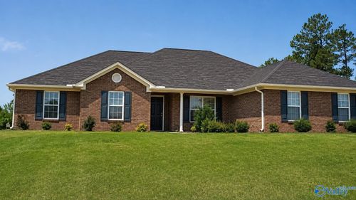 208 Wildberry Ln, Harvest, AL, 35749-4872 | Card Image